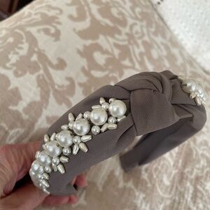 Ann Taylor Elegant Pearl Embellished Gray Headband